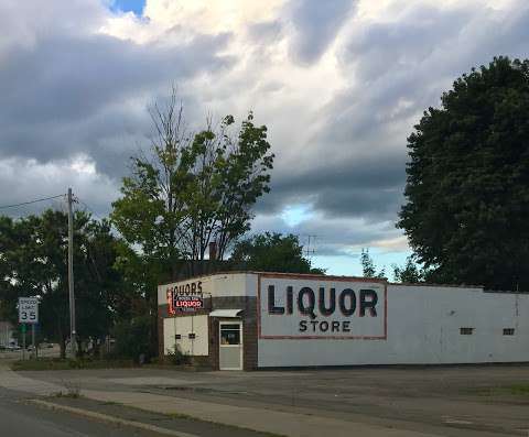 Jobs in North End Liquor Store - reviews
